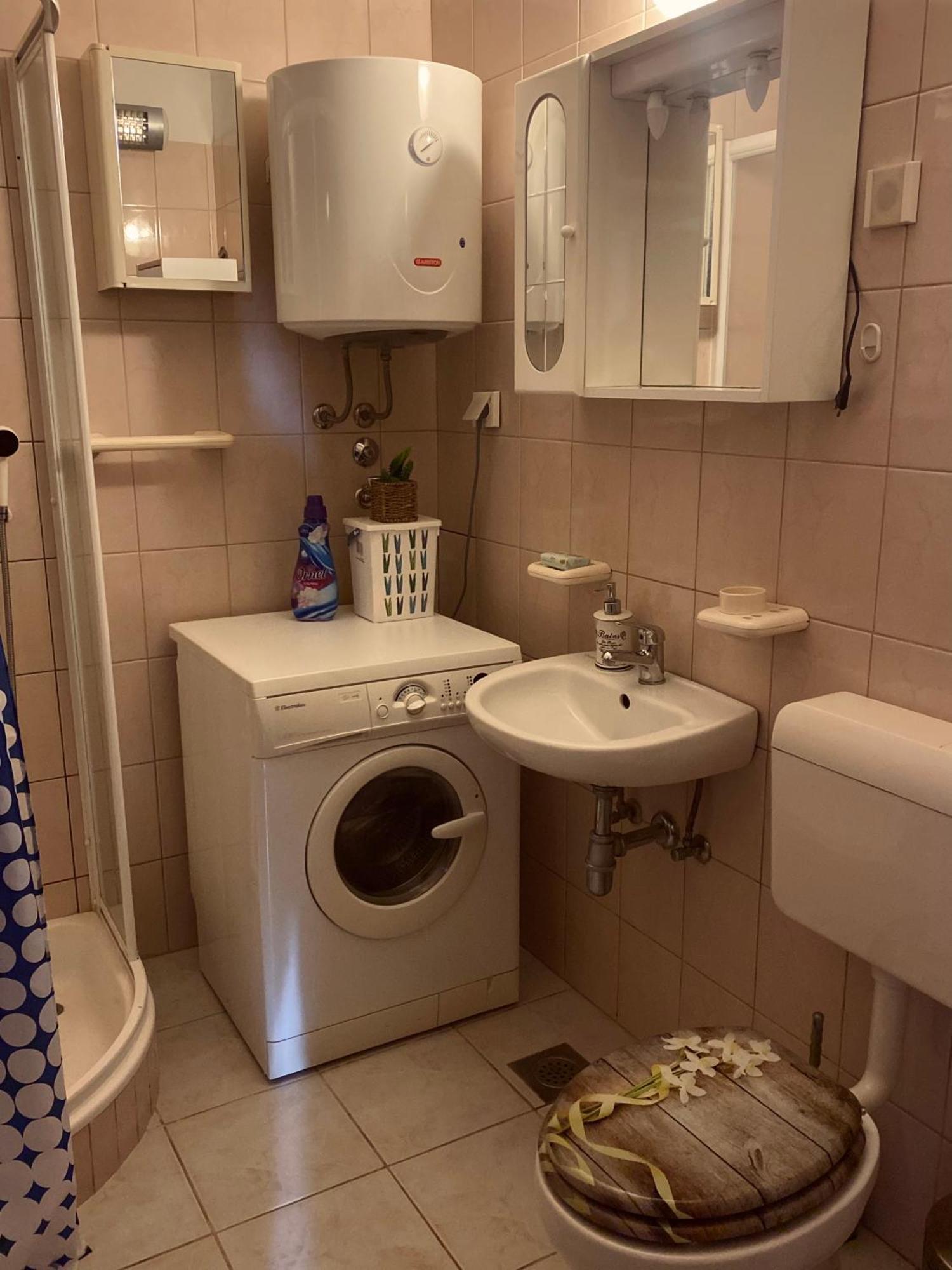 Apartment Niko - Self Check - In Split Eksteriør billede